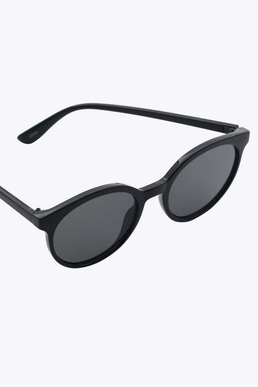 Round Full Rim Polycarbonate Frame Sunglasses - Hovatok