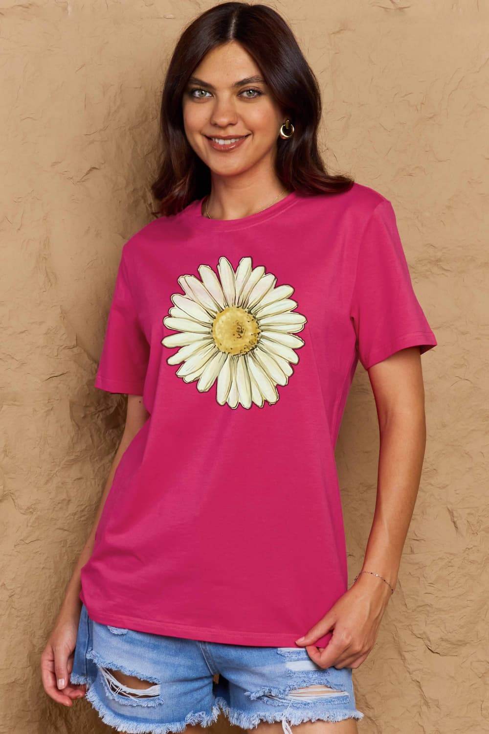 Simply Love Full Size FLOWER Graphic Cotton Tee - Hovatok