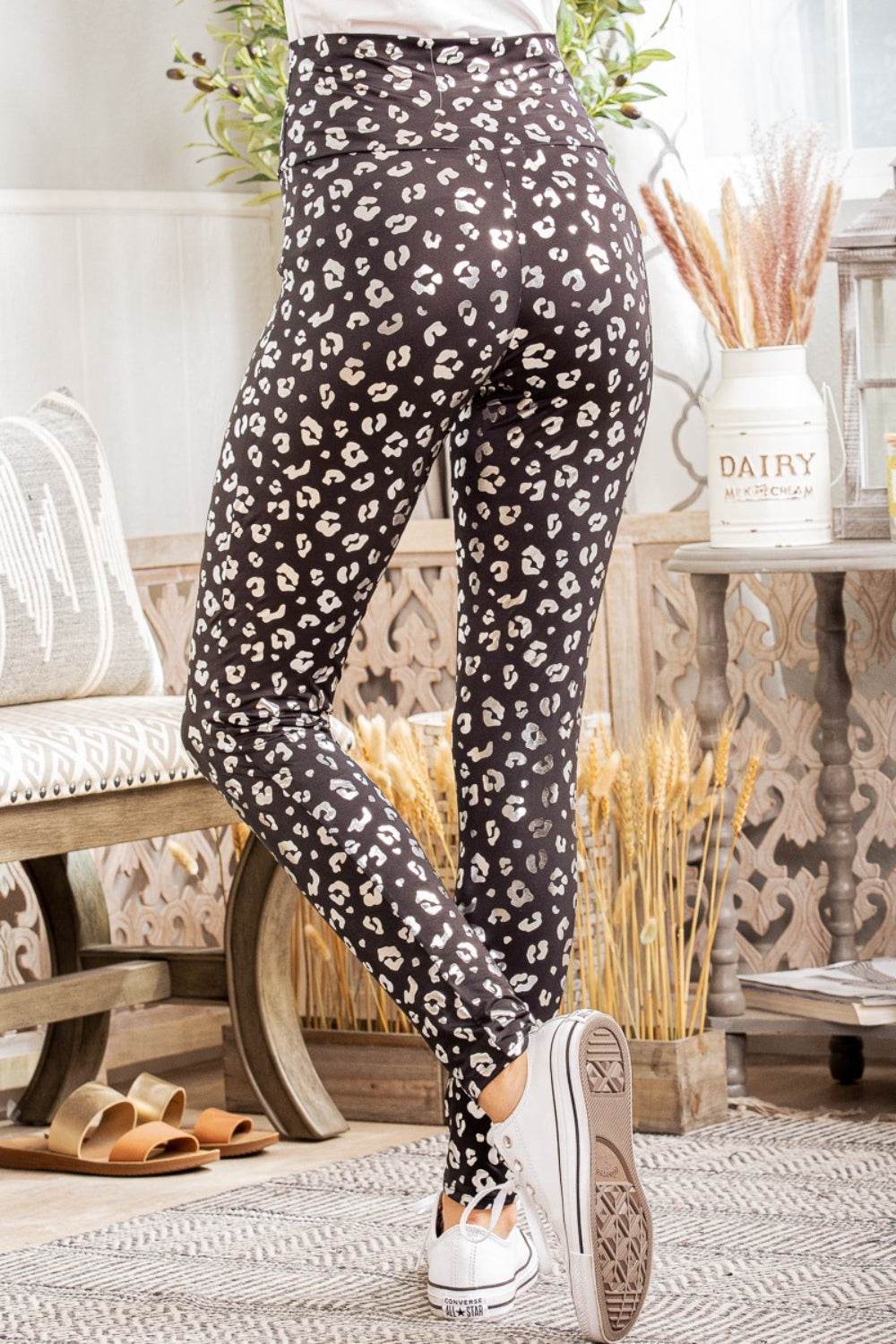 Heimish Full Size Leopard High Waist Leggings - Hovatok