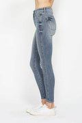 Judy Blue Full Size Tummy Control Contrast Wash Skinny Jeans - Hovatok