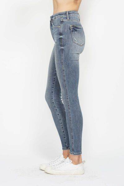 Judy Blue Full Size Tummy Control Contrast Wash Skinny Jeans - Hovatok