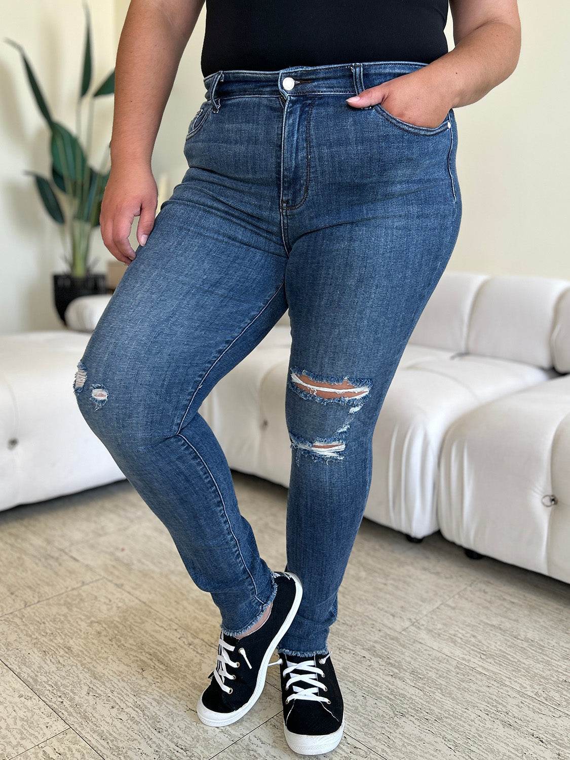 Judy Blue Full Size High Waist Distressed Skinny Jeans - Hovatok