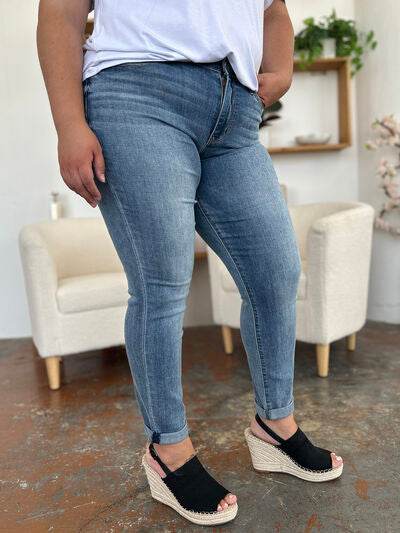 Judy Blue Full Size Cuffed Hem Slim Jeans - Hovatok