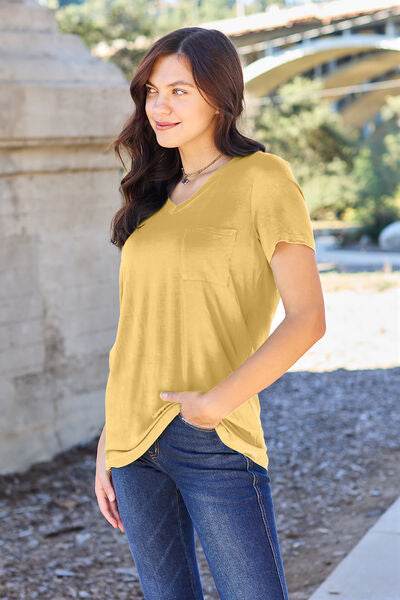 Basic Bae Bamboo Full Size V-Neck Short Sleeve T-Shirt - Hovatok