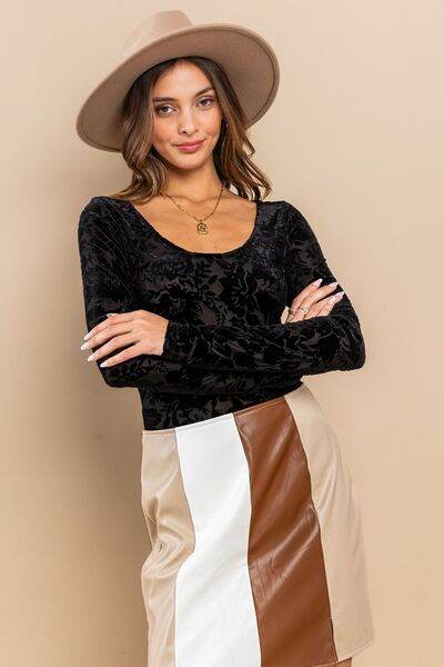 Ces Femme Velvet Floral Long Sleeve Bodysuit - Hovatok