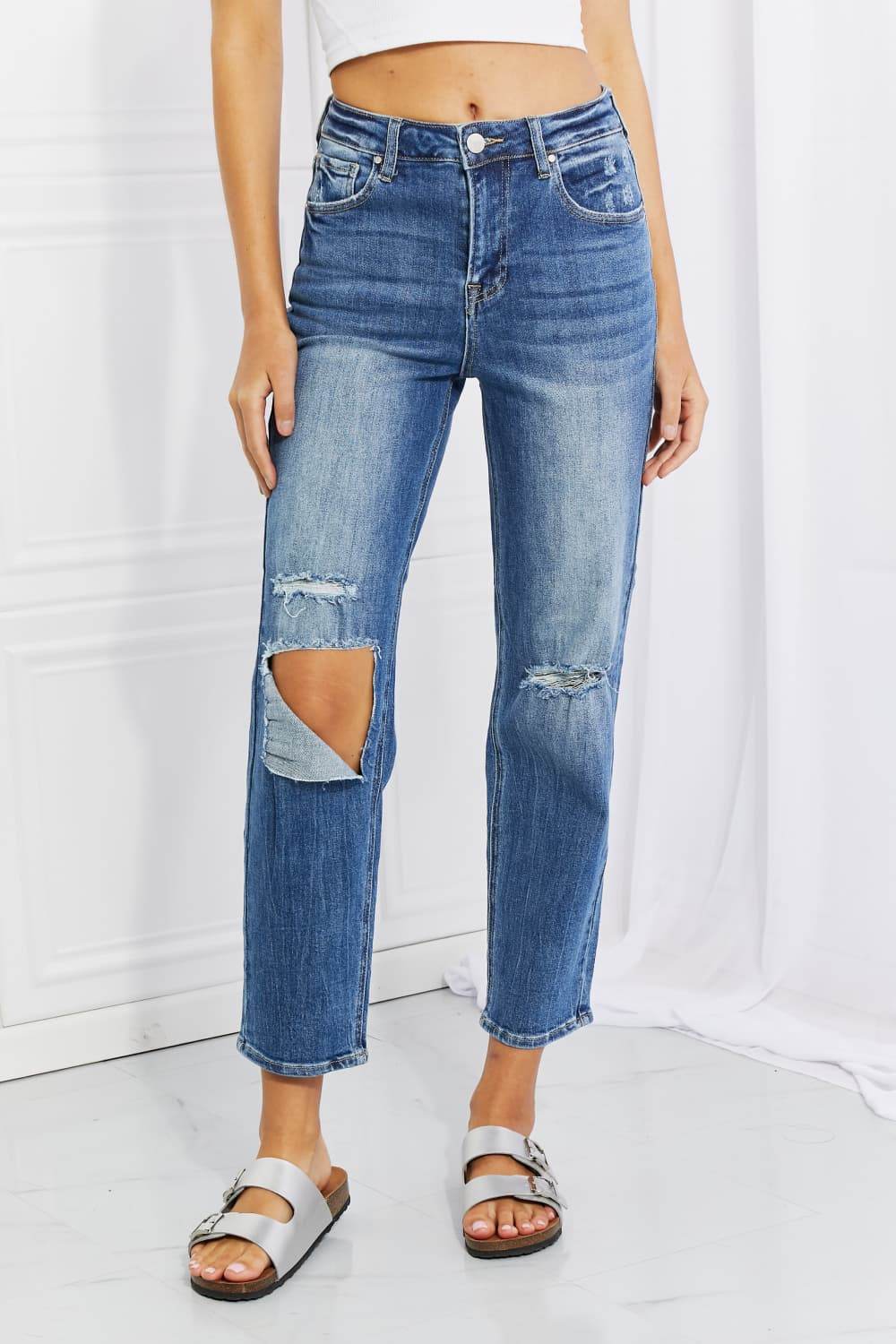 RISEN Full Size Emily High Rise Relaxed Jeans - Hovatok