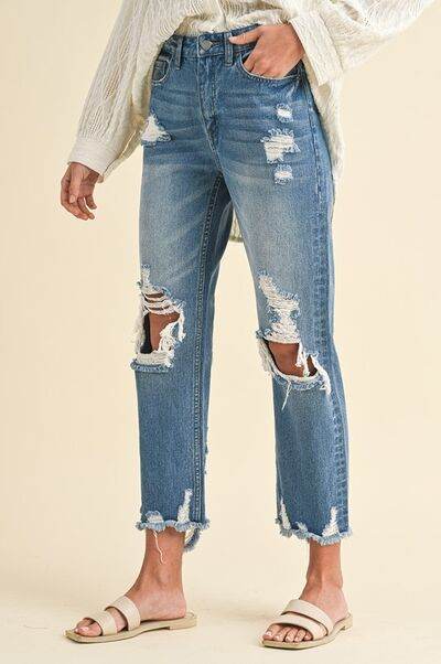 Annie Wear Distressed Raw Hem Cropped Jeans - Hovatok