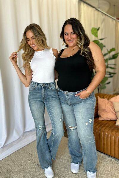 Judy Blue Full Size Medium Rise Tummy Control Destroy Flare - Hovatok