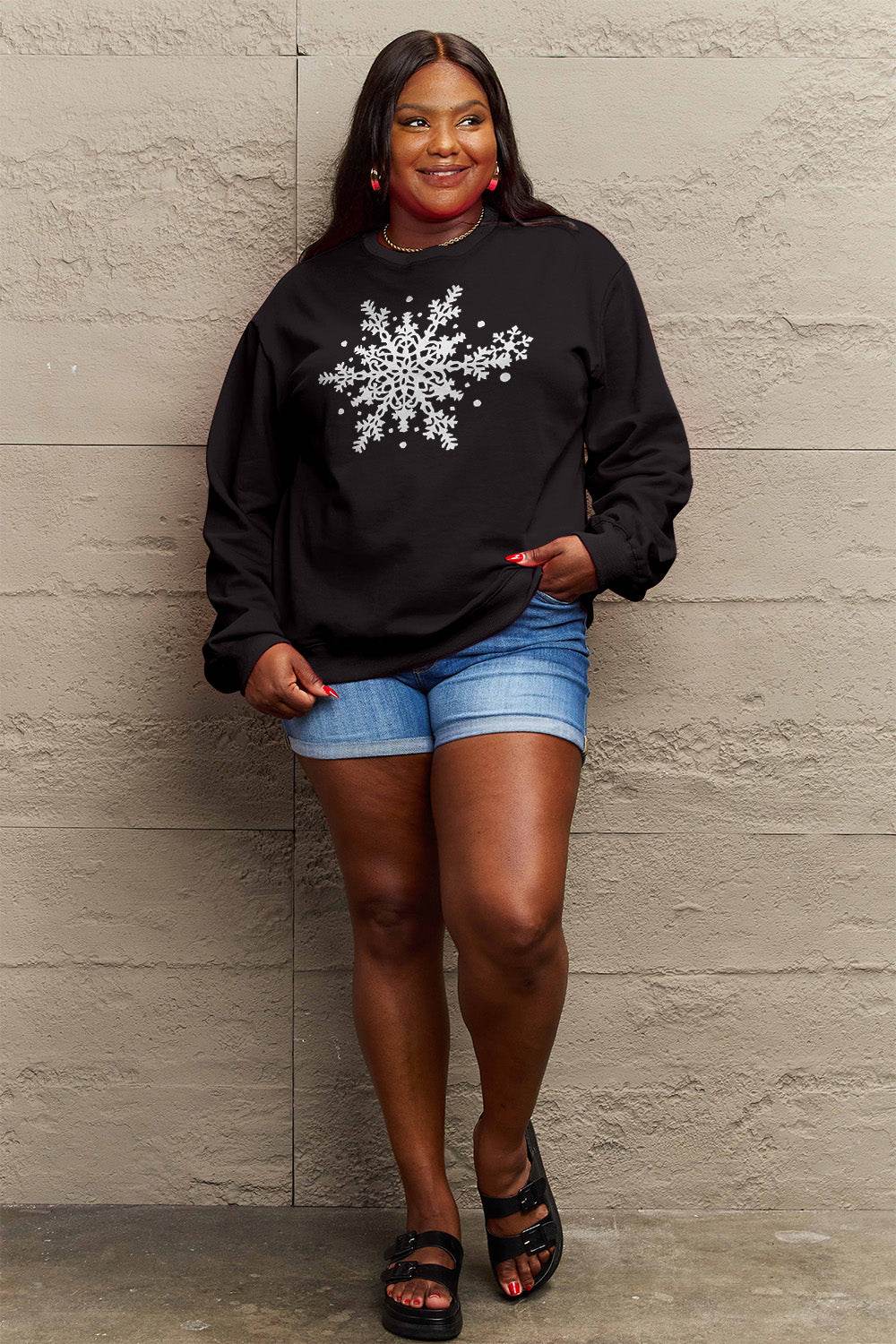 Simply Love Full Size Snowflake Graphic Sweatshirt - Hovatok