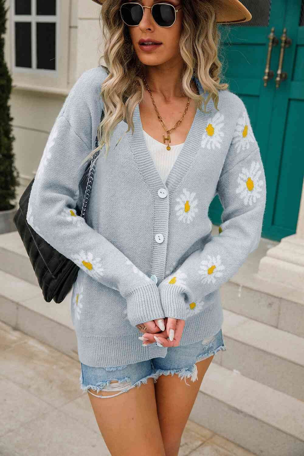 Angel Wings Daisy Pattern Button Front Cardigan - Hovatok