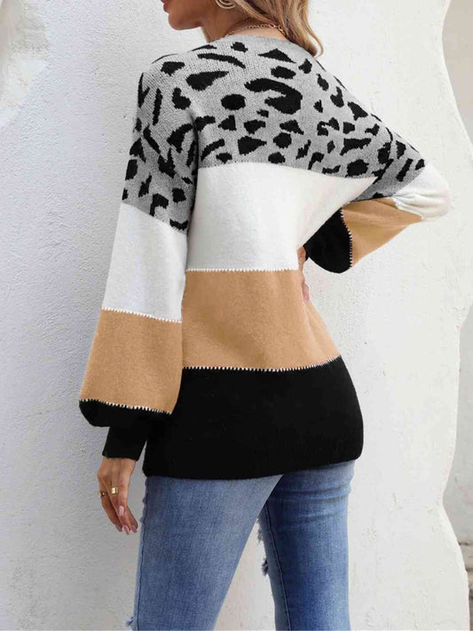 Angel Wings Color Block Round Neck Sweater - Hovatok