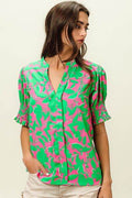 BiBi Smocked Cuff Floral Contrast Top - Hovatok