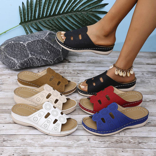 Open-Toe Cutout Sandals - Hovatok