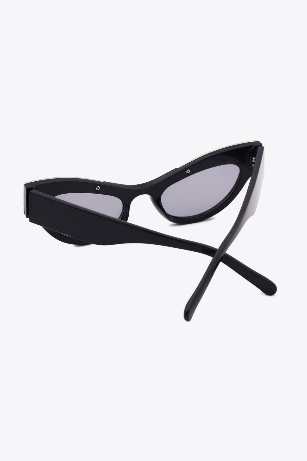 UV400 Rhinestone Trim Cat-Eye Sunglasses - Hovatok