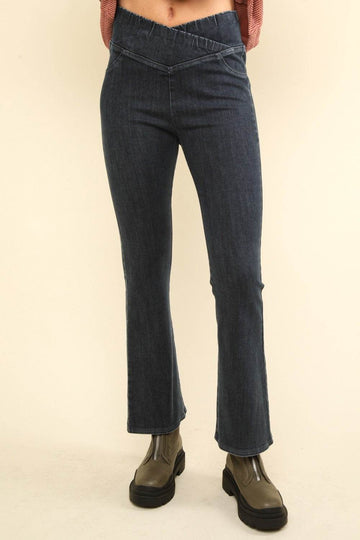VERY J Washed Denim Stretchy Crossover Waist Leggings - Hovatok