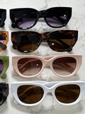 Cat Eye Polycarbonate Frame Sunglasses - Hovatok