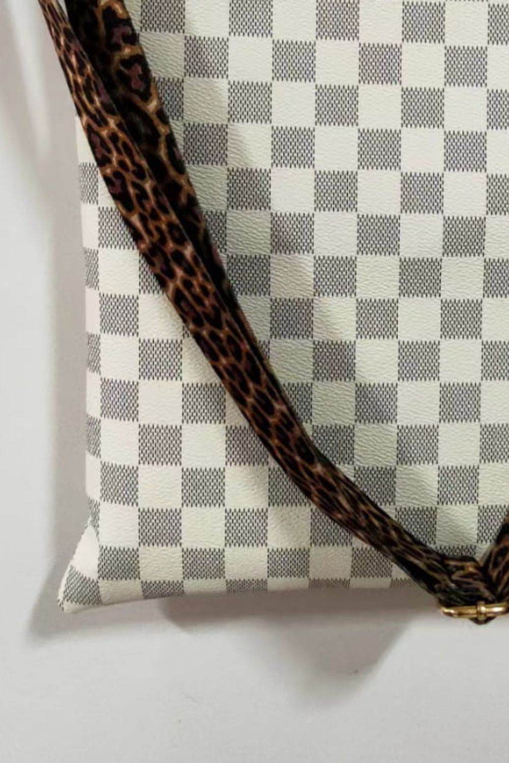 Adored PU Leather Shoulder Bag with Tassel - Hovatok