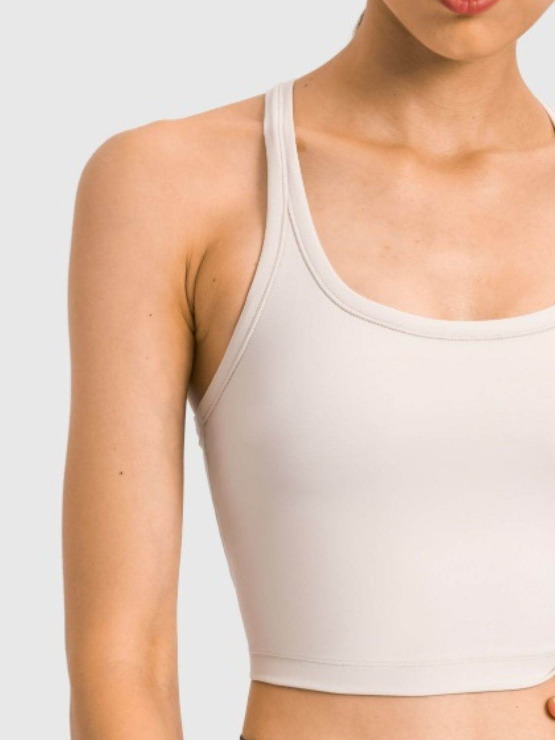 Millennia Scoop Neck Active Tank with Detachable Chest Pads - Hovatok