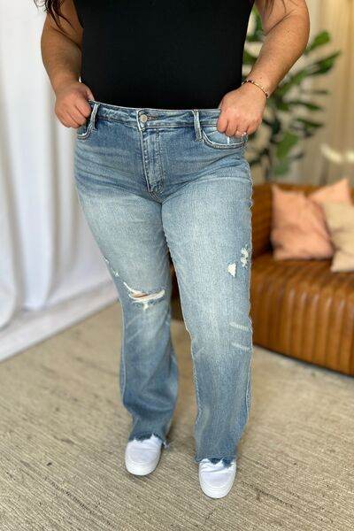 Judy Blue Full Size Medium Rise Tummy Control Destroy Flare - Hovatok