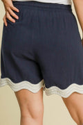 Umgee Full Size Color Blocked Scalloped Hem Shorts Plus Size - Hovatok