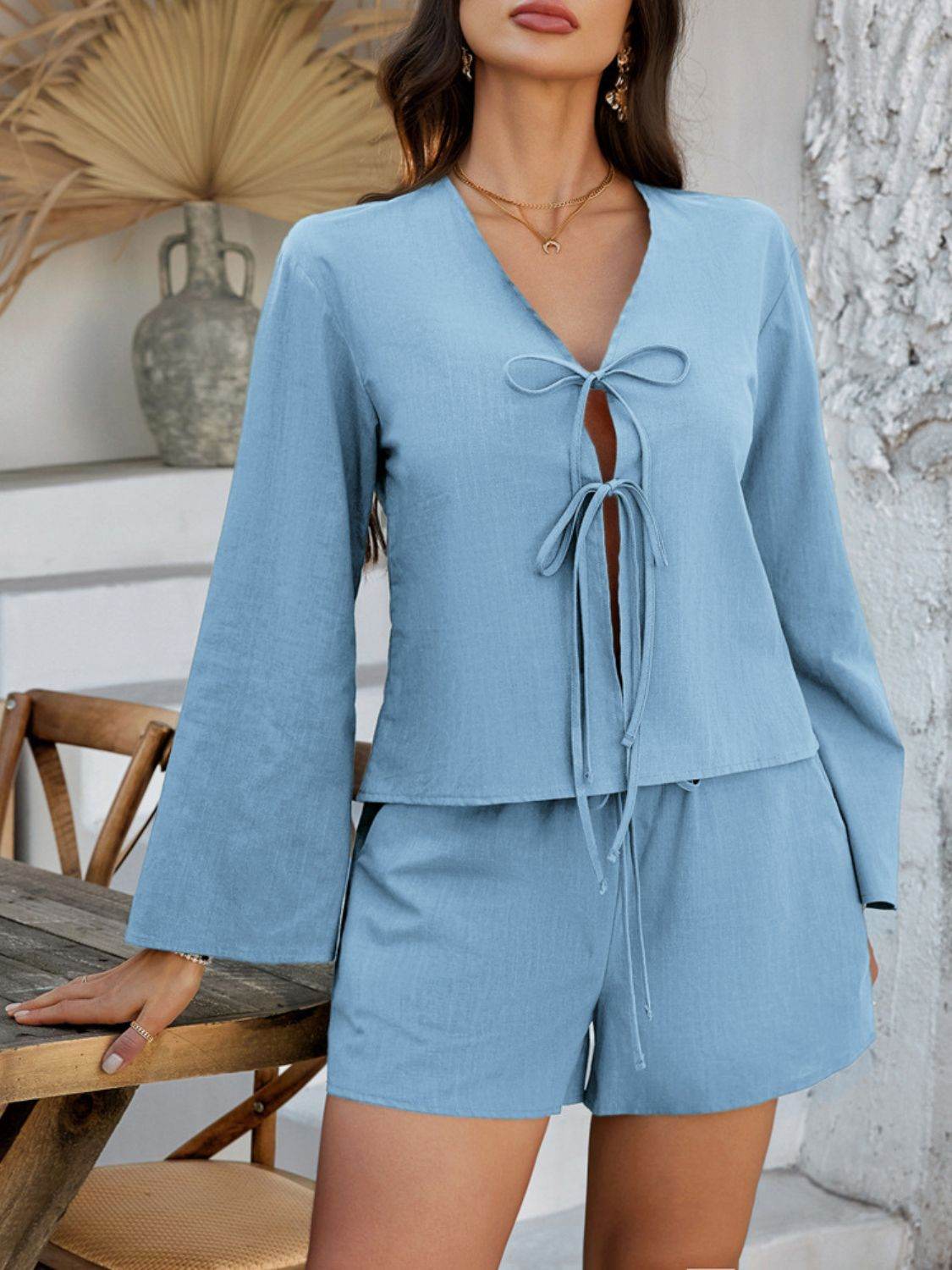 Devine Double Tied V-Neck Top and Shorts Set - Hovatok