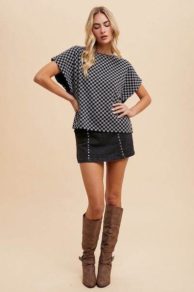 Annie Wear Checkered Round Neck Short Sleeve T-Shirt - Hovatok