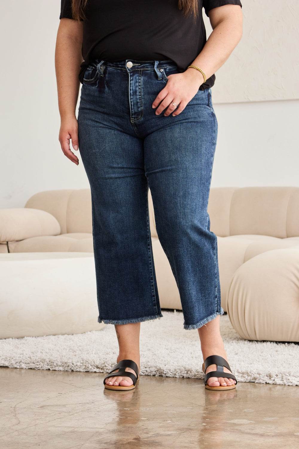 RFM Full Size Tummy Control High Waist Raw Hem Jeans - Hovatok