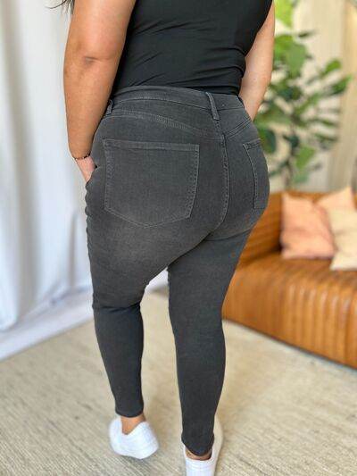 RFM Full Size High Rise Tummy Control Skinny Jeans - Hovatok