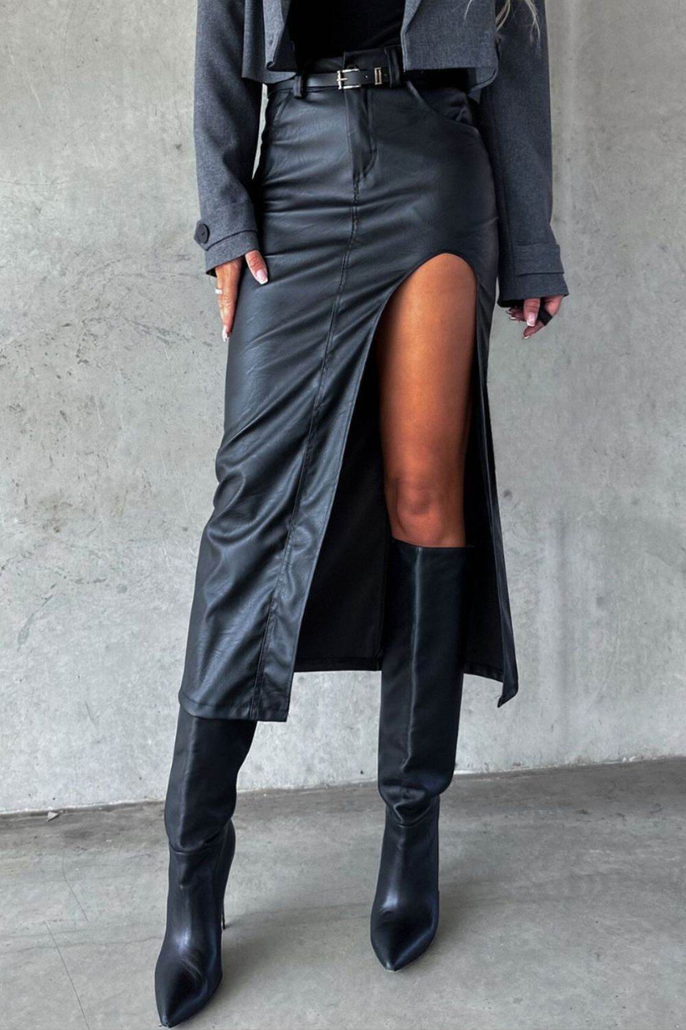 Slit Midi Skirt with Pockets - Hovatok