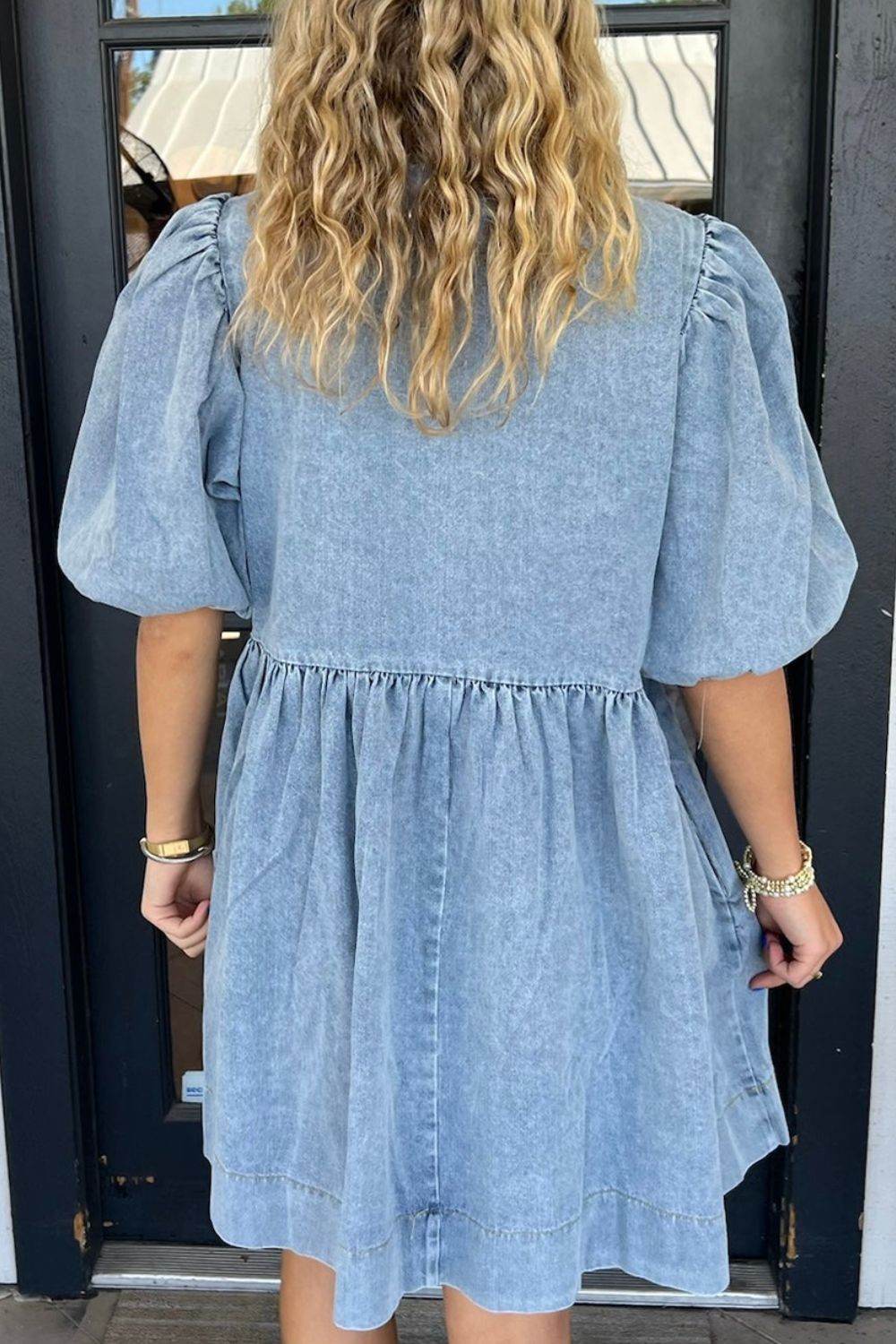 Bowknot Round Neck Half Sleeve Denim Dress - Hovatok