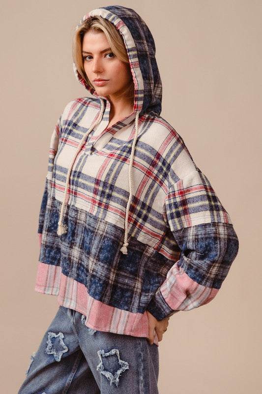 BiBi Drawstring Plaid Drop Shoulder Hoodie - Hovatok