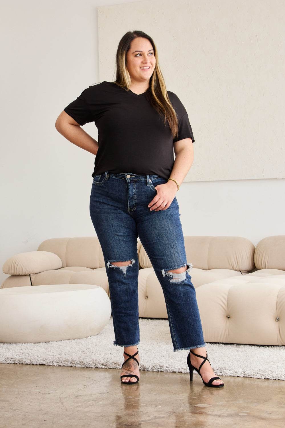 RFM Crop Dylan Full Size Tummy Control Distressed High Waist Raw Hem Jeans - Hovatok