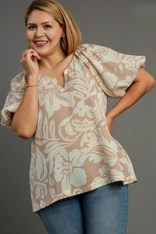 Umgee Full Size Boxy Cut Split Neck Floral Print Top Plus Size - Hovatok
