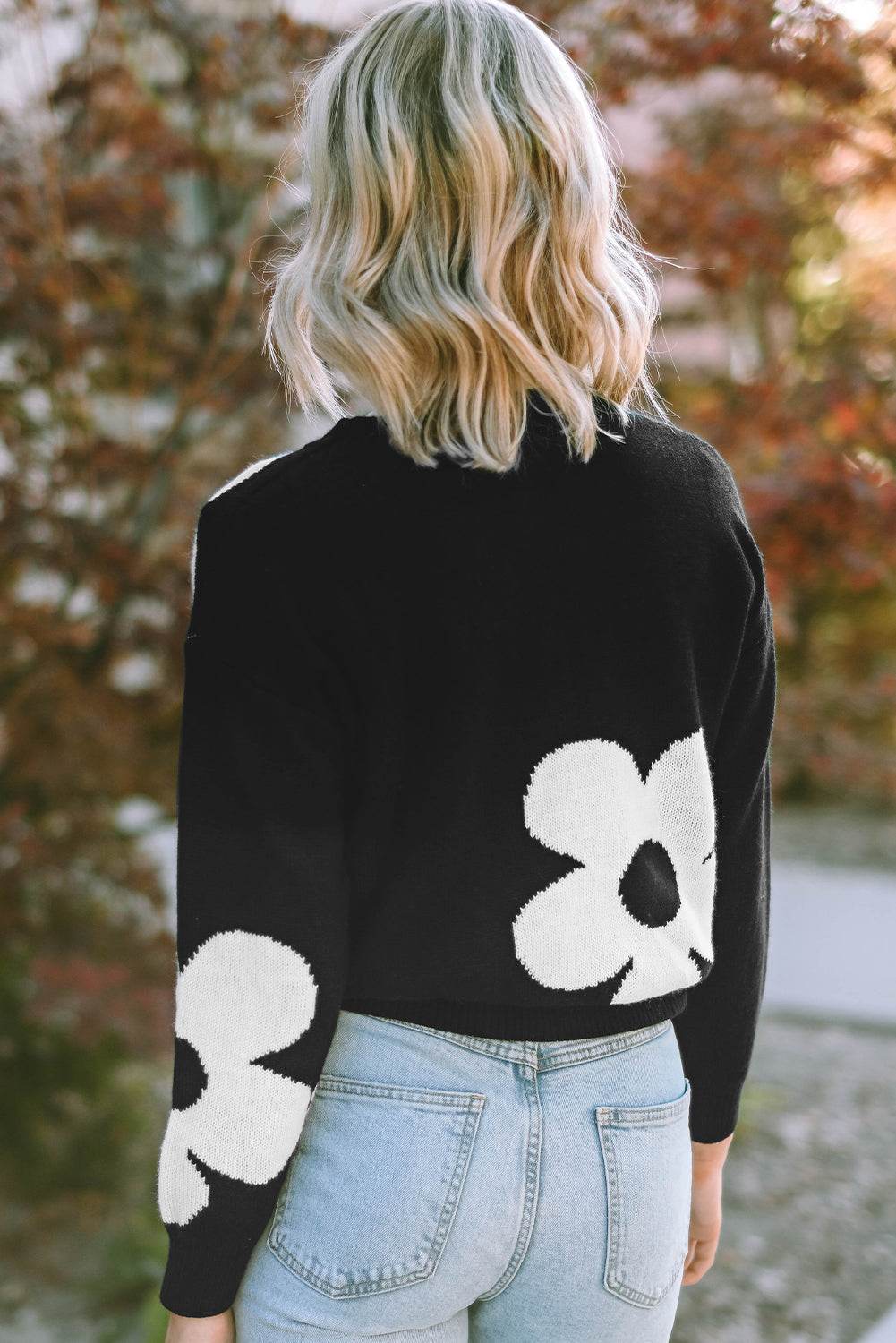 Round Neck Floral Pattern Color Contrast Design Long Sleeve Sweater - Hovatok