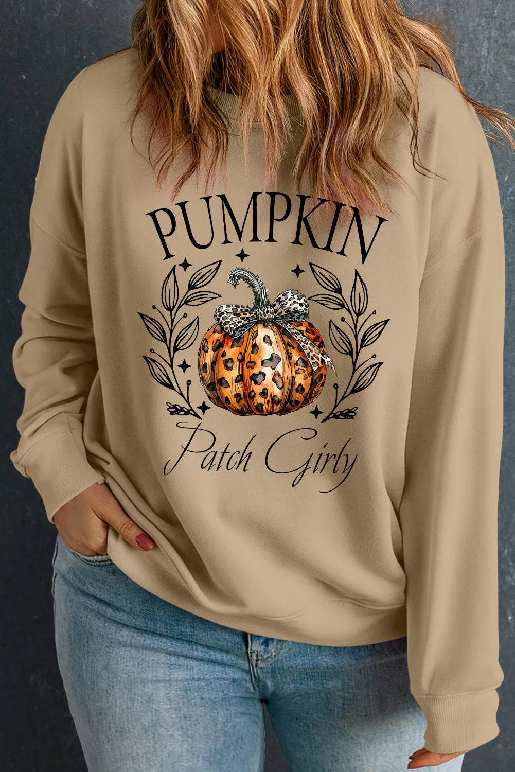 Plus Size Pumpkin Graphic Long Sleeve Sweatshirt - Hovatok