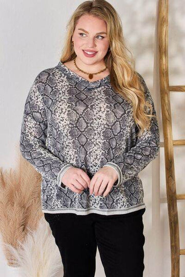 Hailey & Co Full Size Snakeskin V-Neck Long Sleeve Top - Hovatok