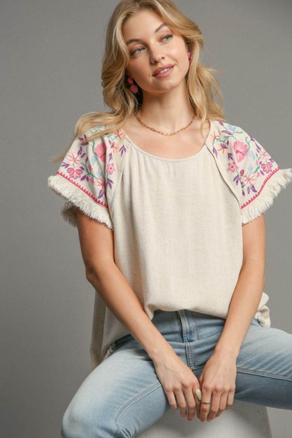 Umgee Full Size Linen Round Neck High Low Hem Frayed Top Plus Size - Hovatok