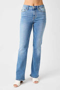 Judy Blue Full Size Mid-Rise Waist Straight Jeans - Hovatok