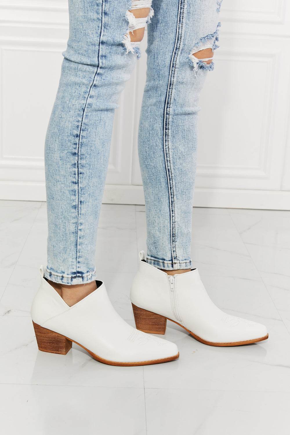 MMShoes Trust Yourself Embroidered Crossover Cowboy Bootie in White - Hovatok