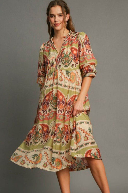 Umgee Full Size Tiered Border Print Midi Dress Plus Size - Hovatok
