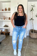 Judy Blue Full Size Distressed Straight Jeans with Patch Pockets - Hovatok