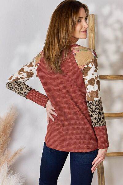 Hailey & Co Full Size Leopard Waffle-Knit Blouse - Hovatok