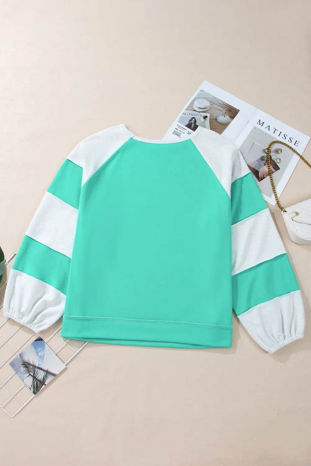 Plus Size Exposed Seam Color Block Long Sleeve Sweatshirt - Hovatok