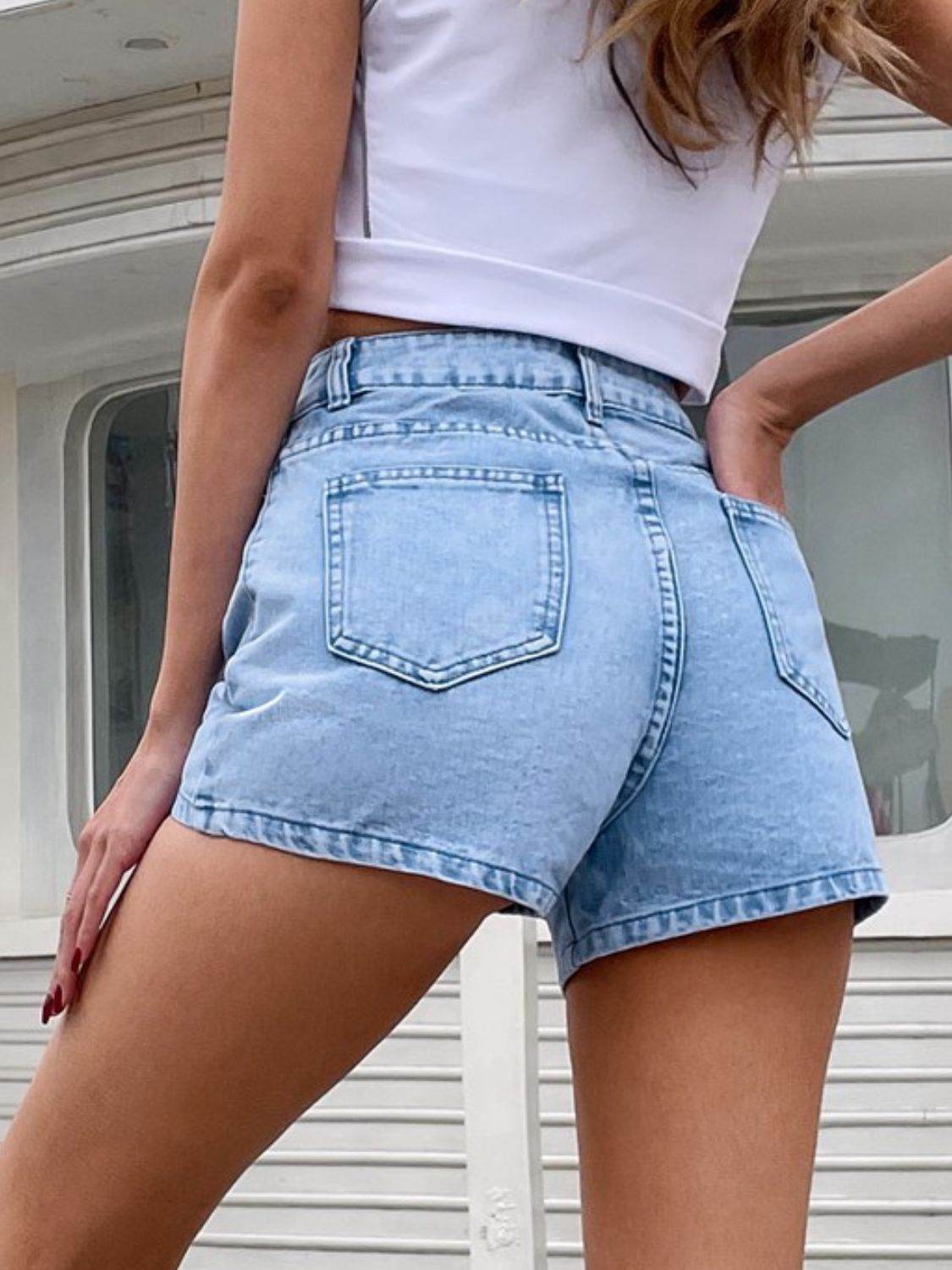 Denim Shorts with Pockets - Hovatok