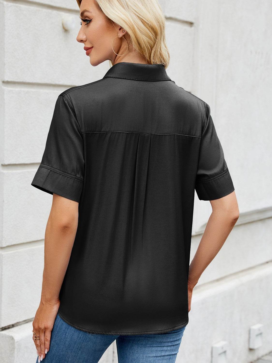 Collared Neck Short Sleeve Shirt - Hovatok