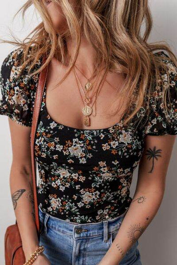 Printed Scoop Neck Short Sleeve Bodysuit - Hovatok