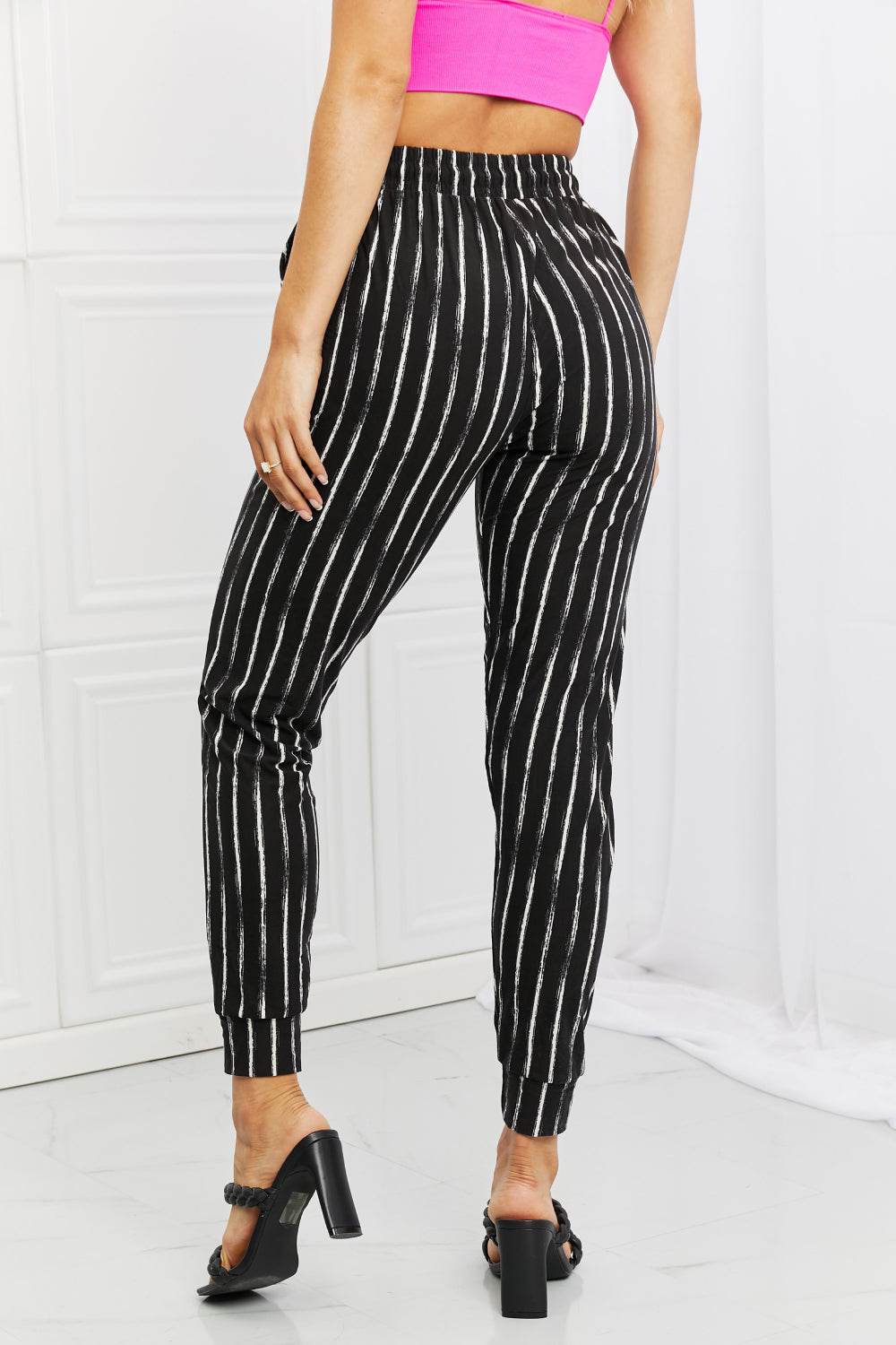 Leggings Depot Stay In Full Size Joggers - Hovatok