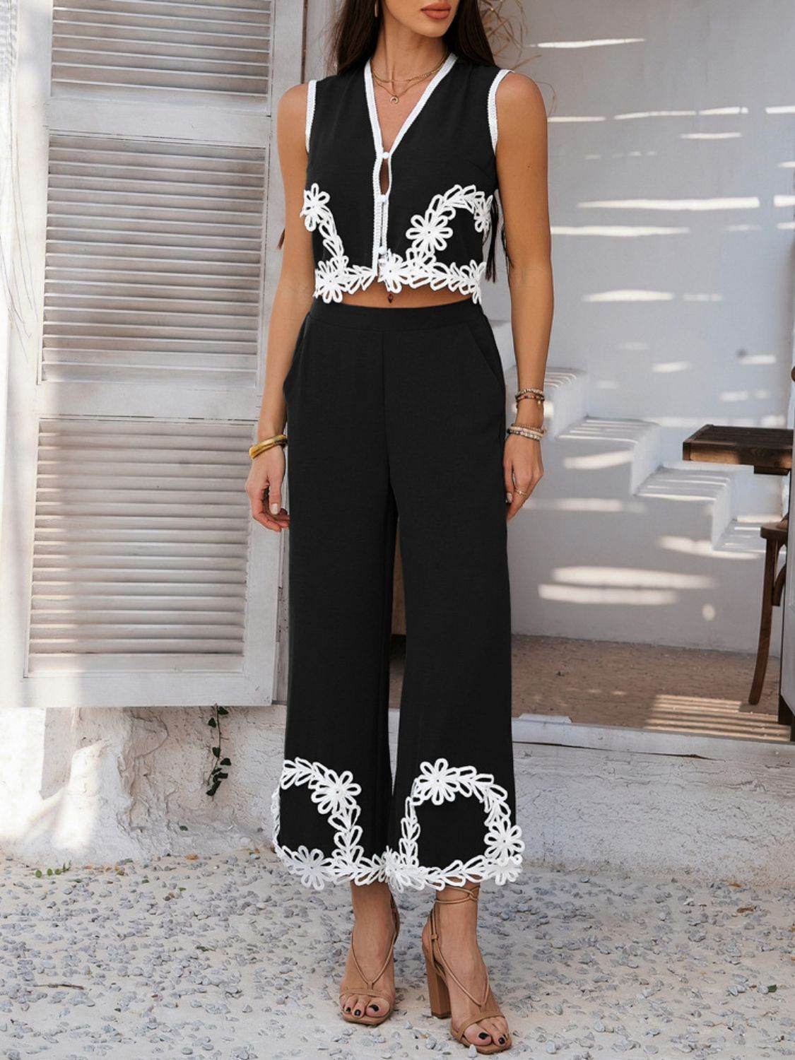 Devine Contrast Cropped Vest and Pants Set - Hovatok