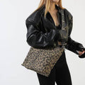 Adjustable Strap Medium Shoulder Bag - Hovatok