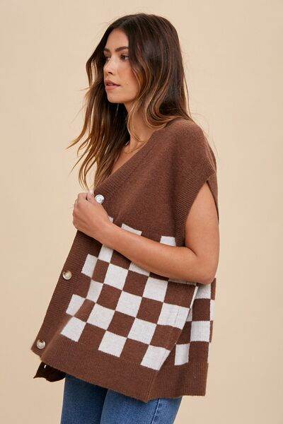 Annie Wear Checkered Button Down Short Sleeve Cardigan - Hovatok
